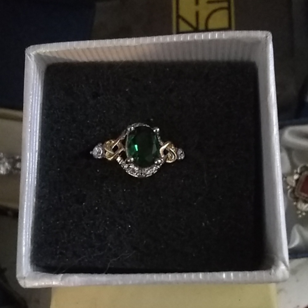 Ring